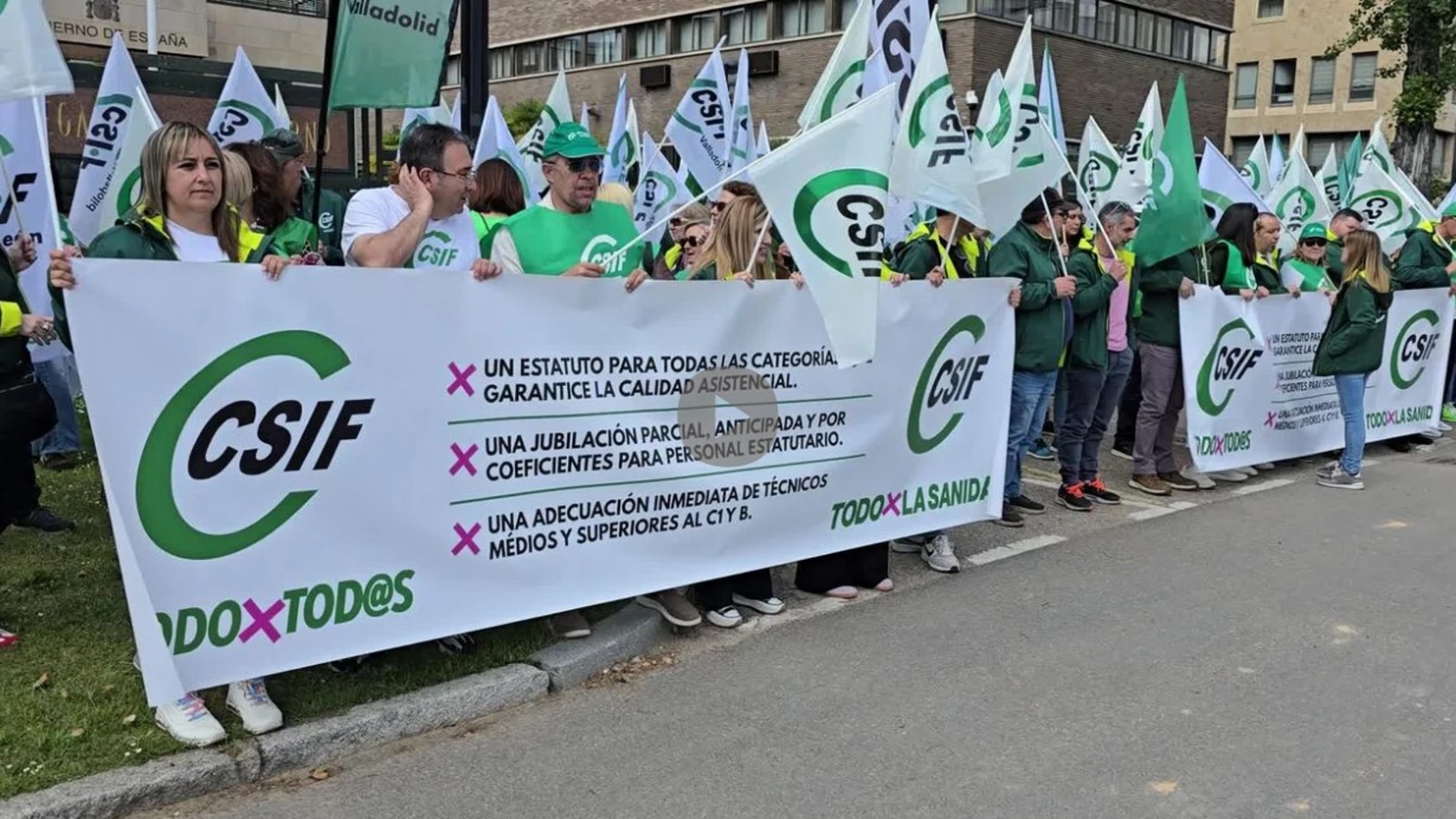 CSIF exige a la ministra de Sanidad que negocie mejoras laborales y salariales