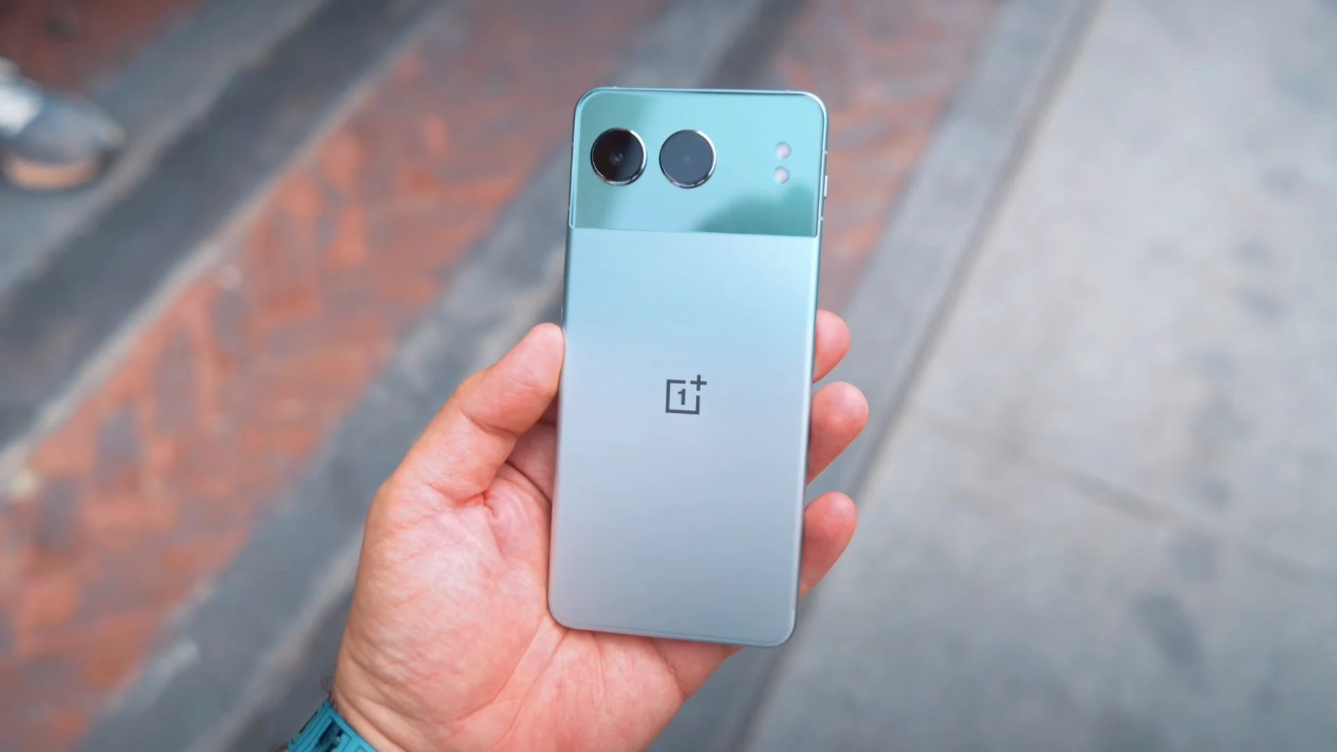 El OnePlus Nord 4 tiene una cámara principal de 50 megapíxeles con enfoque automático