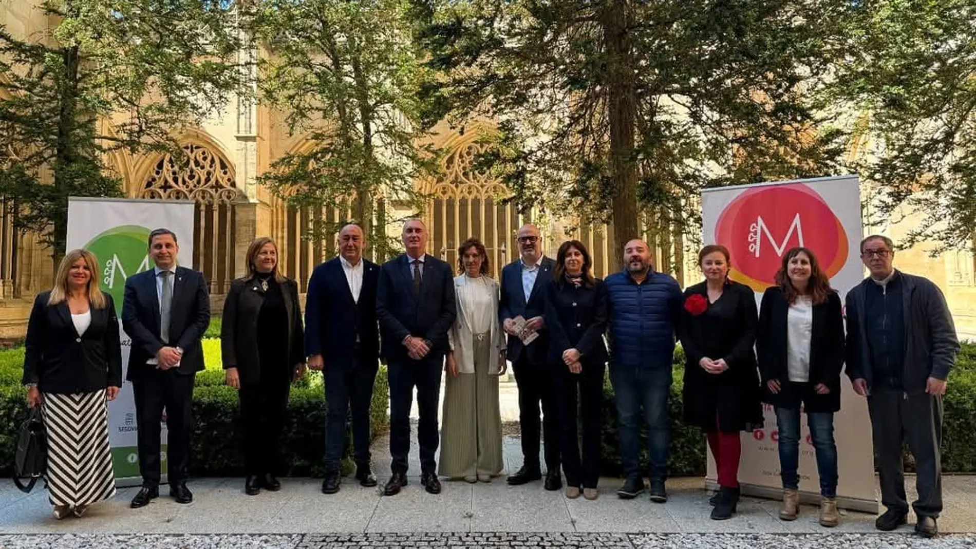 Mazarías y De Vicente durante la presentación de la 50 edición del Museg