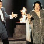 Freddie Mercury y Montserrat Caballé cantando "Barcelona"
