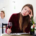 El motivo por el que siempre deberías rechazar la primera mesa que te ofrecen en un restaurante