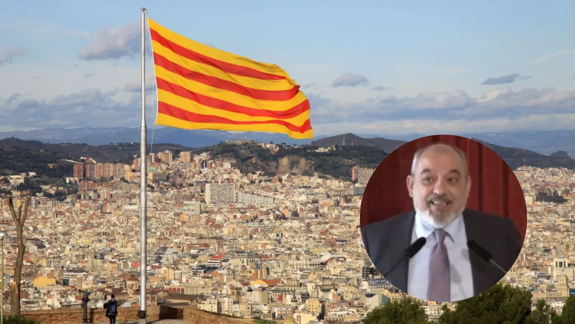 Imagen de una bandera de Cataluña junto con Sergio Rodríguez, diputado de Vox