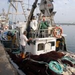 Barco pesquero en aguas andaluzas