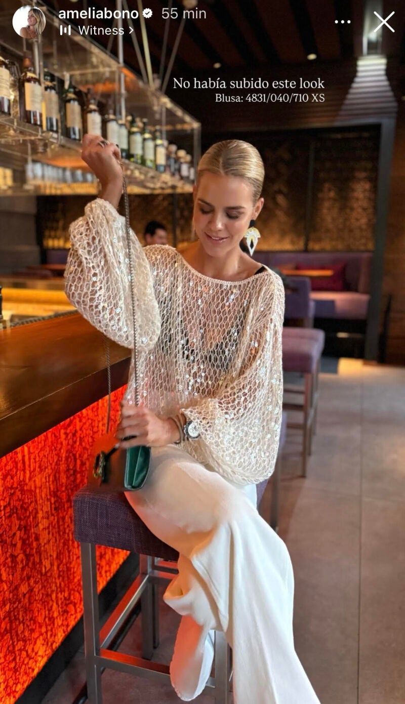 Amelia Bono con look de Zara.