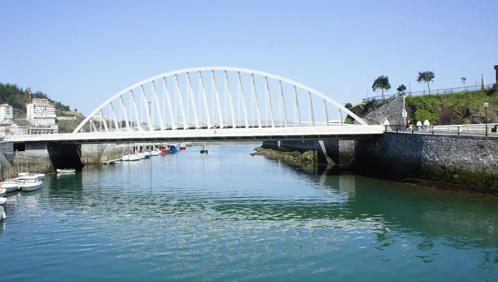 Puente de Itxas Aurre, en Ondárroa