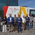 El consejero de la Presidencia, Luis Miguel González Gago, ha asistido al acto de entrega y puesta en servicio de una nueva máquina barredora para la mancomunidad leonesa de Bierzo Central.