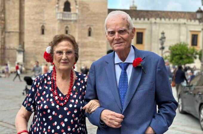 Rafaela y Enrique en la Feria de Sevilla