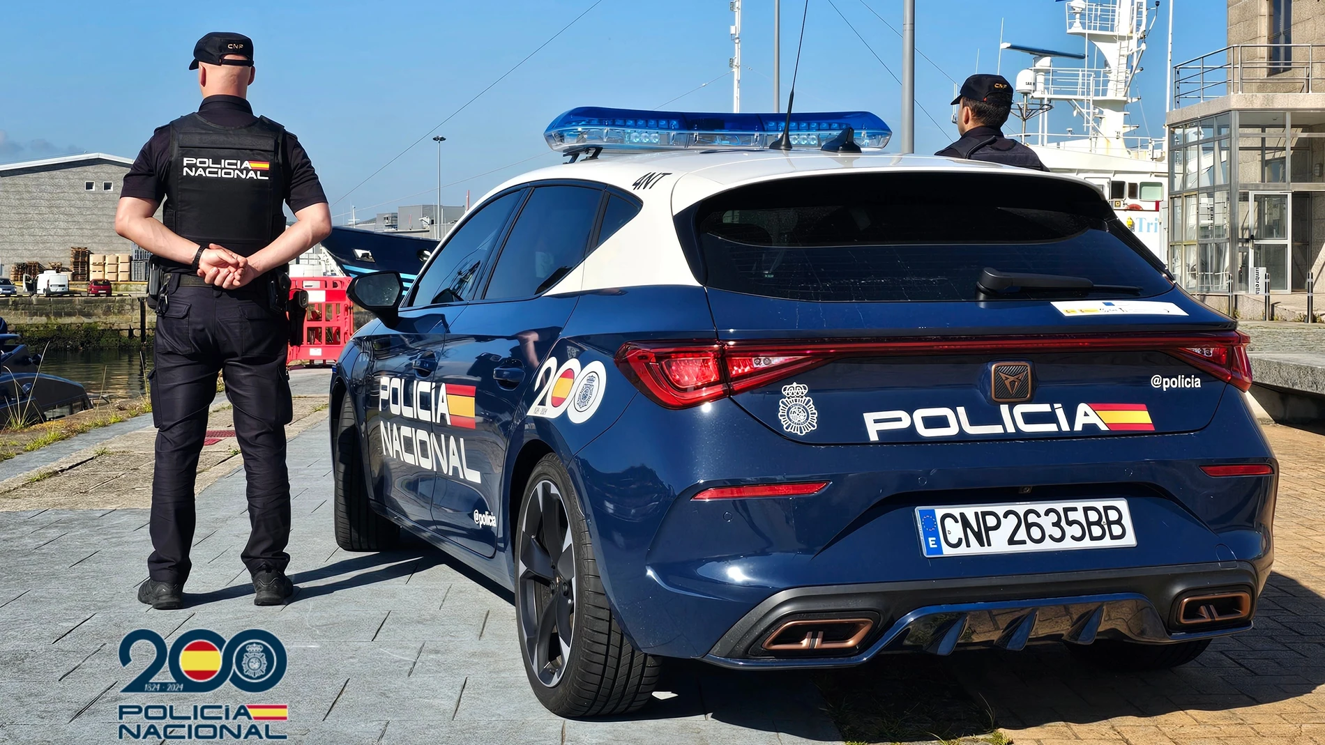 Imagen de un coche de la Policía Nacional. REMITIDA / HANDOUT por POLICÍA NACIONAL Fotografía remitida a medios de comunicación exclusivamente para ilustrar la noticia a la que hace referencia la imagen, y citando la procedencia de la imagen en la firma 21/05/2025