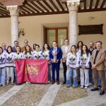 El presidente de la Diputación de Valladolid, Conrado Íscar, acompañado de los portavoces de todos los grupos de la institución, reciben a Las Panteras