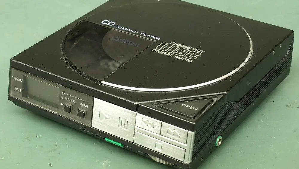 El Sony CD D-50 fue el primer reproductor portátil de CDs