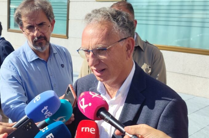 Quintana reafirma a Maribel Cortés en la subdelegación del Gobierno en Badajoz y niega la llegada de Maricruz Rodríguez