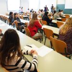 Los alumnos de Baleares, Valencia, Cataluña, Galicia y País Vasco son los que menos sobresalientes sacan en Selectividad