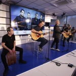 Hombres G en La Razón