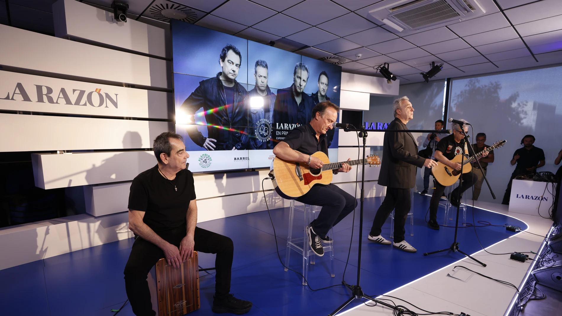 Hombres G en La Razón