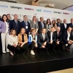  La vicepresidenta de la Junta, Isabel Blanco, inaugura el IV Encuentro Trilateral de la Asociación para el Progreso de la Dirección (APD), que reúne a líderes institucionales y empresariales del noroeste peninsular en la capital leonesa, junto al presidente de la entidad, Carlos Moro