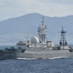 El buque ruso "Victor Leonov", uno de los vigilados por la Armada