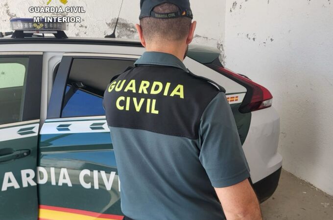 La Guardia Civil detiene a cinco personas por un robo con violencia y detención ilegal en Olías del Rey