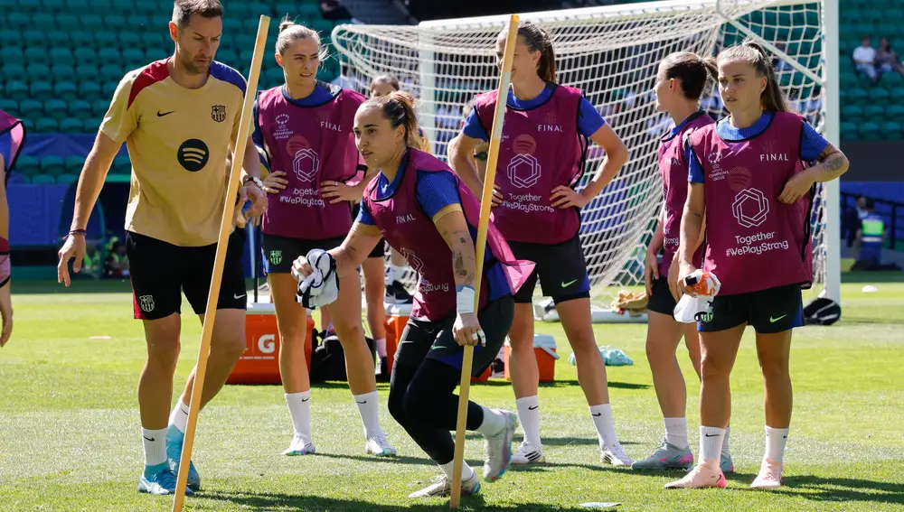 Entrenamiento del FC Barcelona previo a la final de la Liga de Campeones femenina