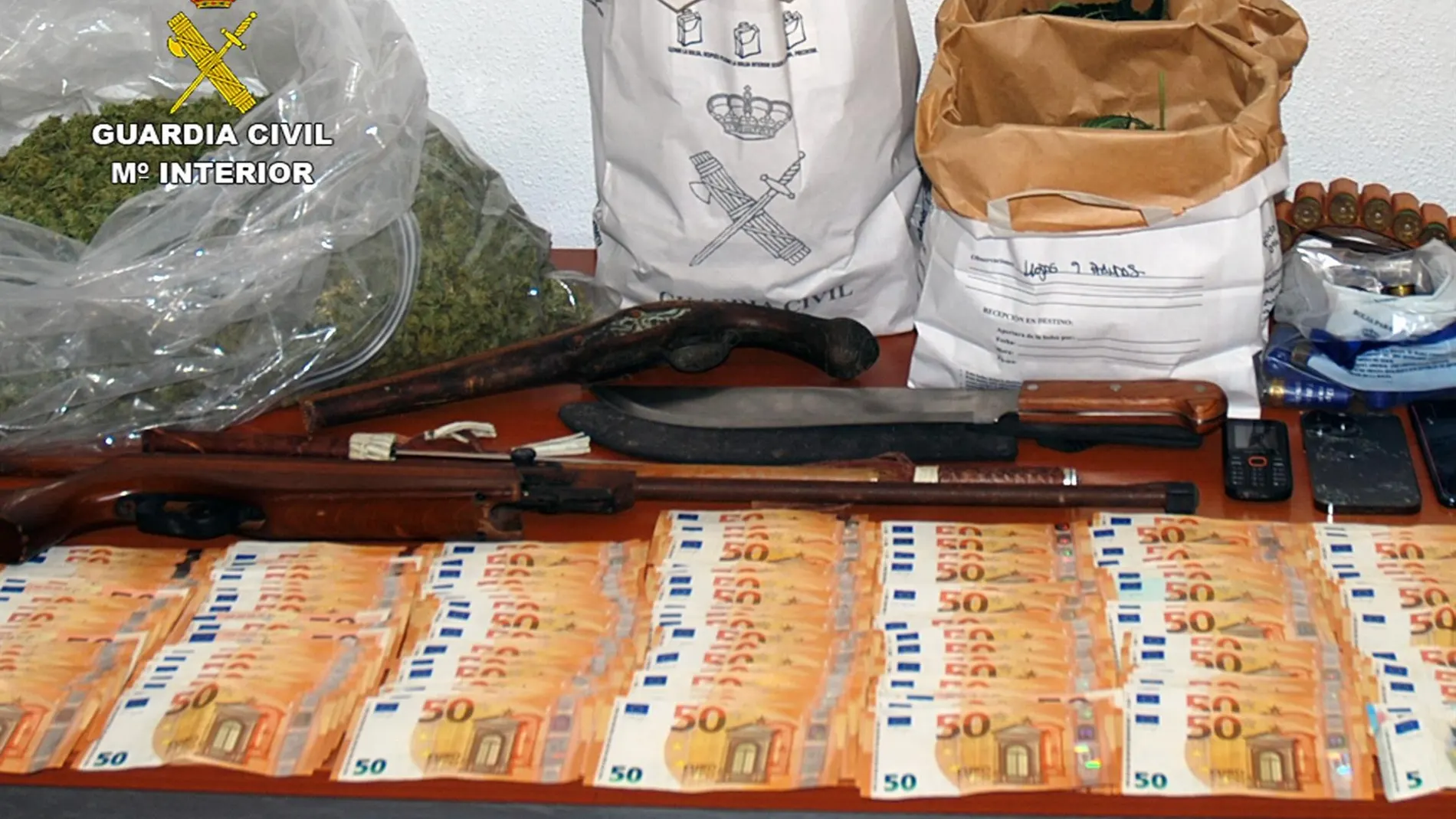 MURCIA.-Sucesos.- Detenidos los 13 miembros de un grupo dedicado al tráfico de drogas en San Javier y San Pedro del Pinatar