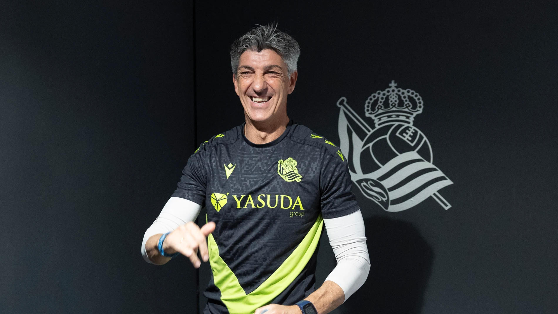 SAN SEBASTIÁN, 23/05/2025.- El entrenador de la Real Sociedad, Imanol Alguacil, ha ofrecido este viernes su última rueda de prensa como técnico blanquiazul en San Sebastián, previa al partido del sábado contra el Real Madrid en el Santiago Bernabéu, su último partido en el banquillo txuri urdin. EFE/Javier Etxezarreta