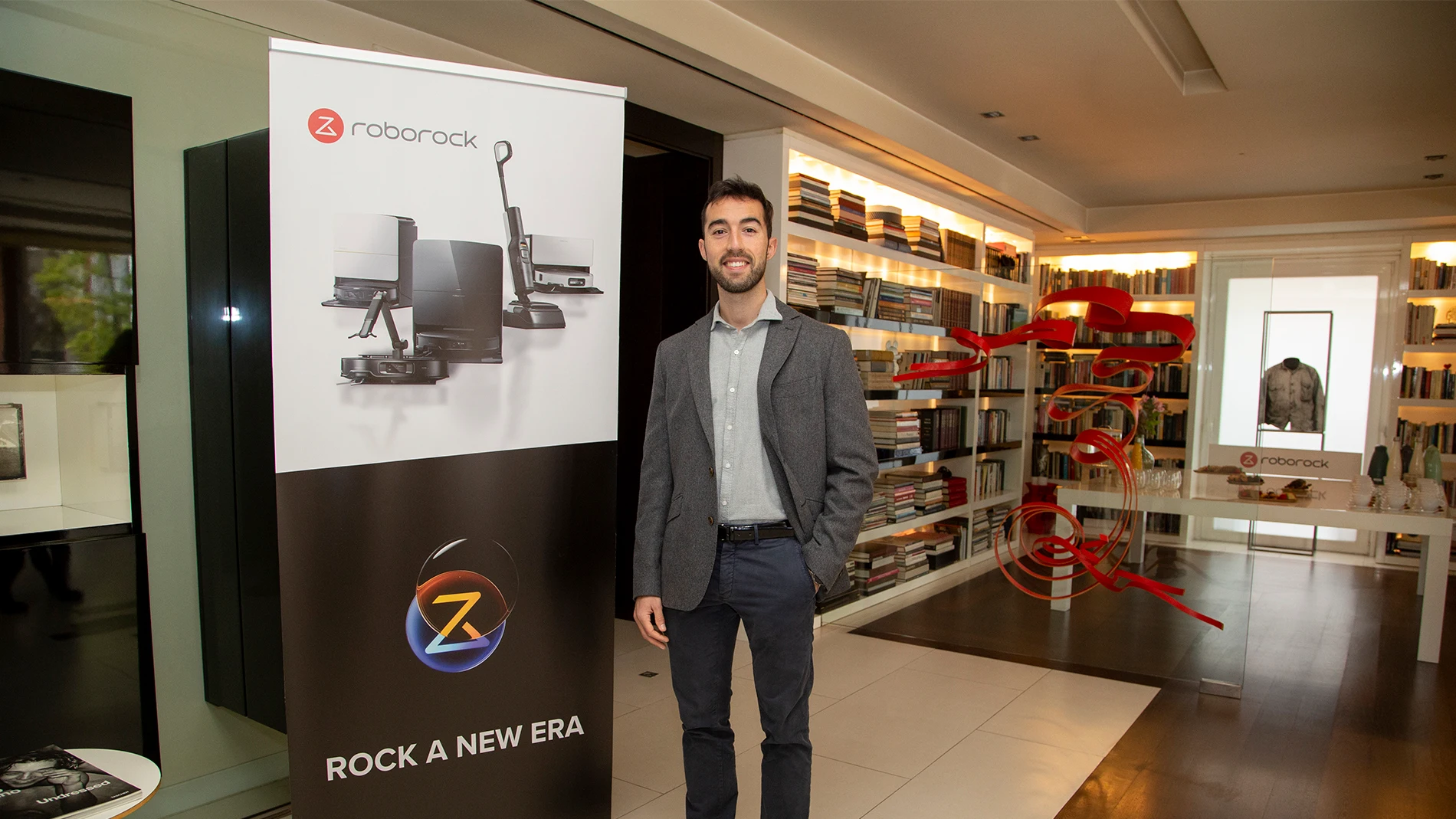 Álvaro Martínez Gil es el PR Mánager de Roborock en España & Portugal