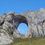Descubre la ruta del ojo de buey que impresiona en el corazón de Asturias