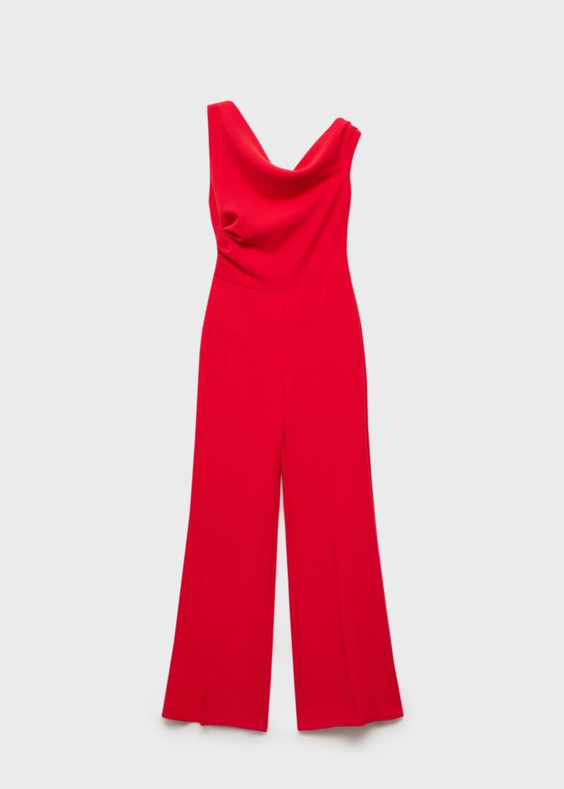 Mono largo en rojo.