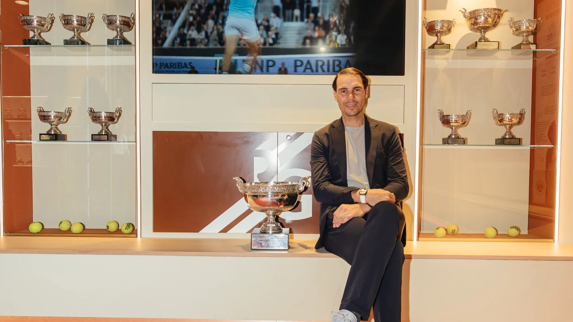 Rafa Nadal, en el espacio dedicado a Roland Garros en el museo de su academia en Manacor