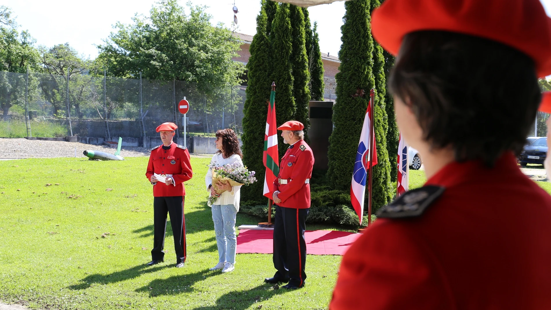La Ertzaintza homenajea en Iurreta al agente Luis Hortelano García, asesinado por ETA en Bilbao hace 36 años