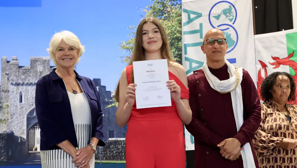 La Infanta Sofía en su graduación en Gales.
