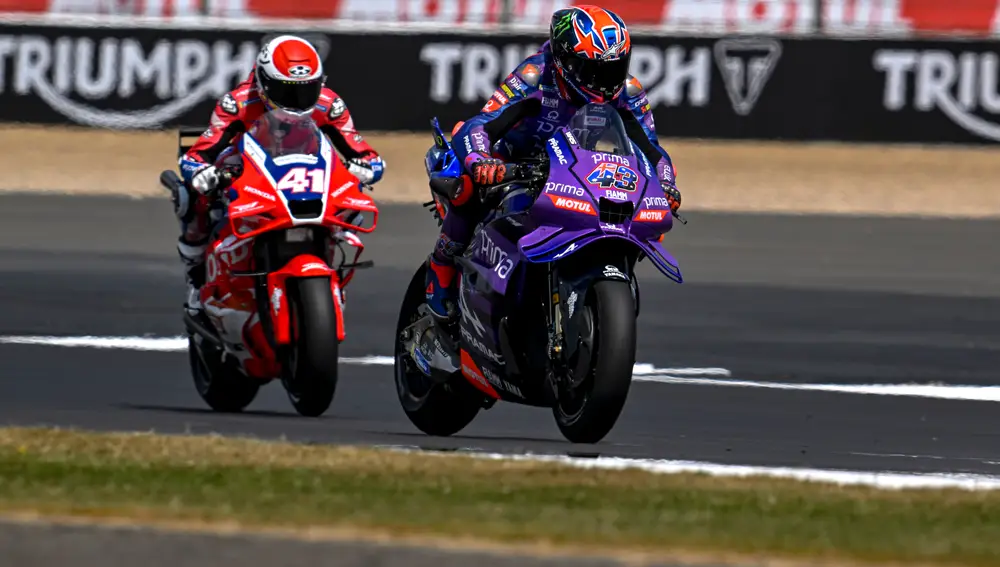 Carrera al Sprint de MotoGP, en directo hoy: Gran Premio de Gran Bretaña 2025, en vivo online