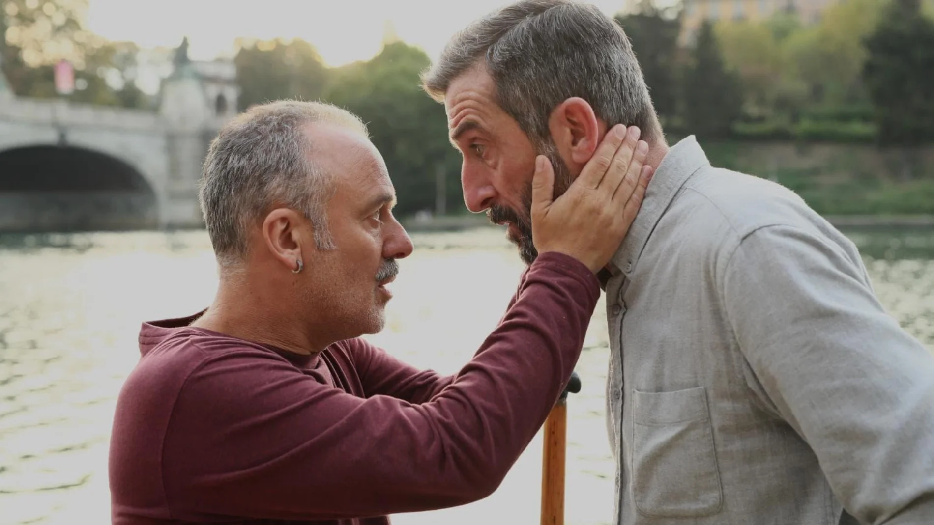 Javier Gutiérrez ('La isla mínima') y Luis Zahera ('As bestas') en una escena de la película