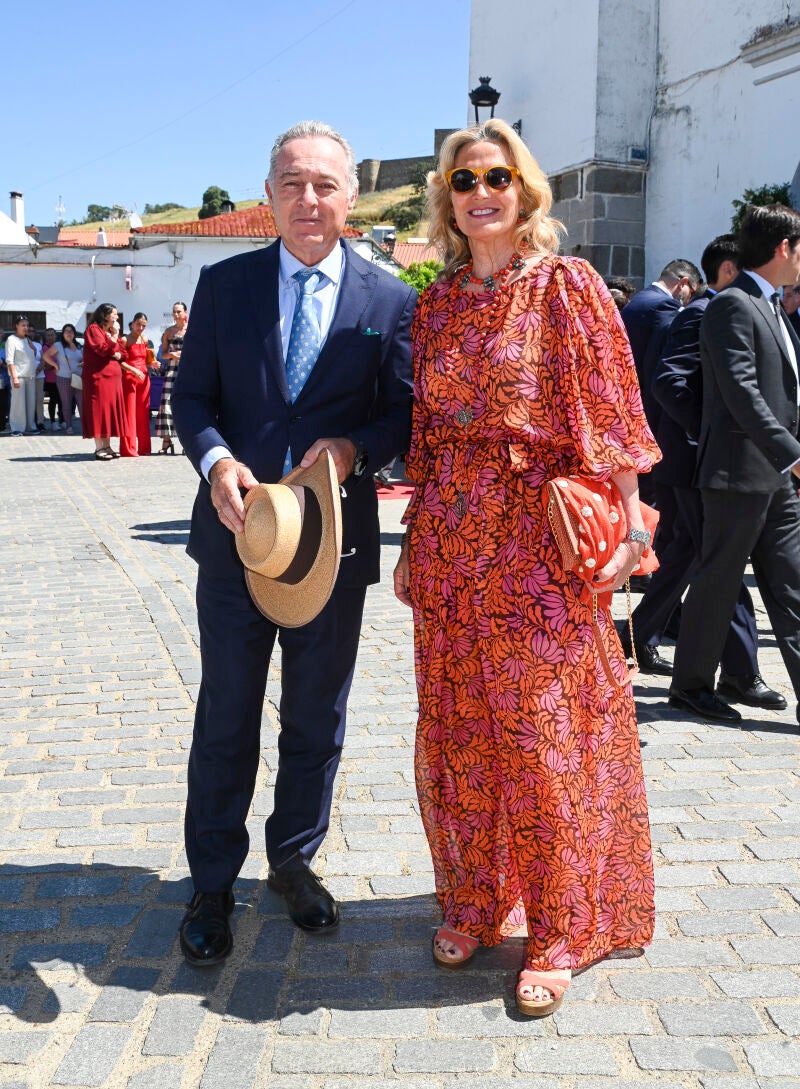 José Manuel Soto y Pilar Parejo en la boda de Patricia Cadaval y Pablo Cacace.