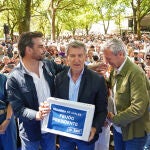 Feijóo asiste a la romería del PP en O Pino (A Coruña)