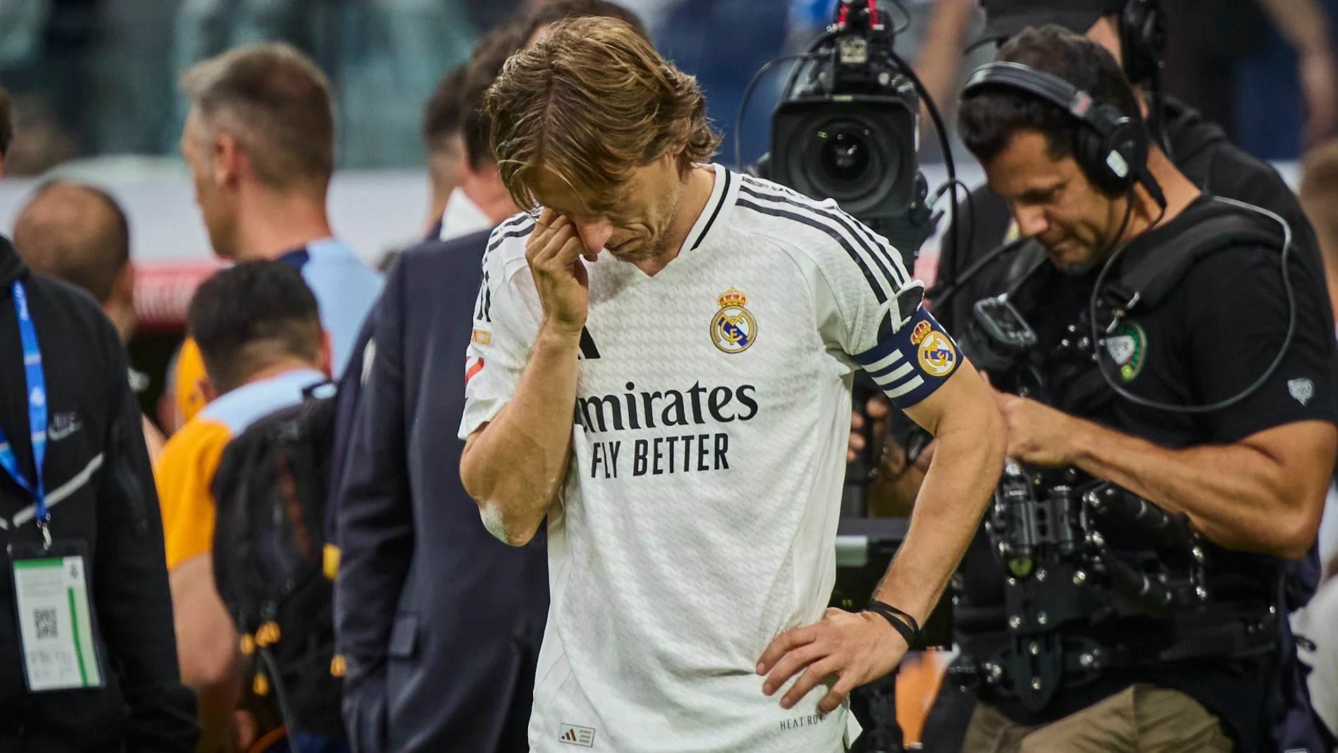 Real Madrid - Real Sociedad. Despedida de Luka Modric y Carlo Ancelotti. La Liga. Ultima alineación del entrenador Carlo Ancelotti: Lunin; Lucas Vázquez, Tchouaméni, Asencio, Fran García; Ceballos, Valverde, Modric; Güler, Mbappé y Brahim. © Alberto R. Roldán / Diario La Razón. 24 05 2025