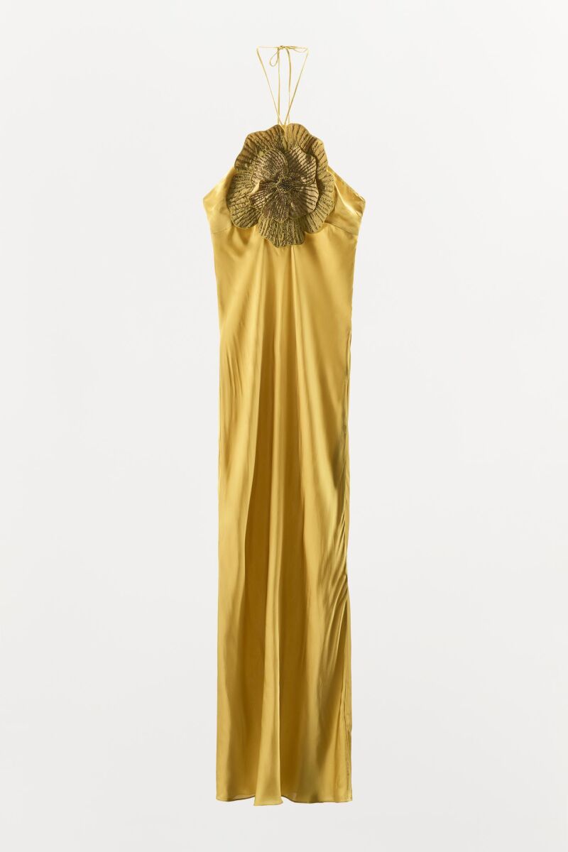 Vestido de efecto satinado.