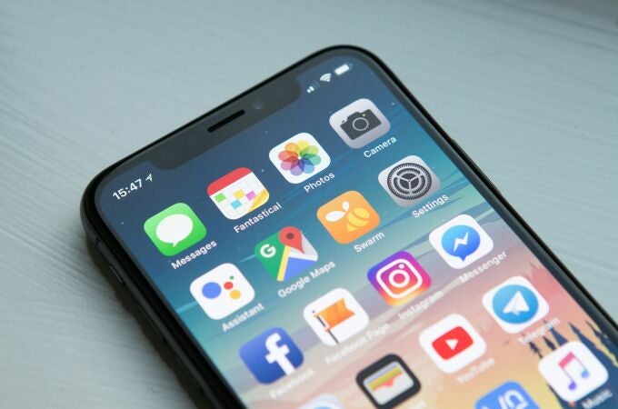 Así puedes usar WhatsApp como si fuera un walkie-talkie (y hablar en grupo sin hacer llamadas)