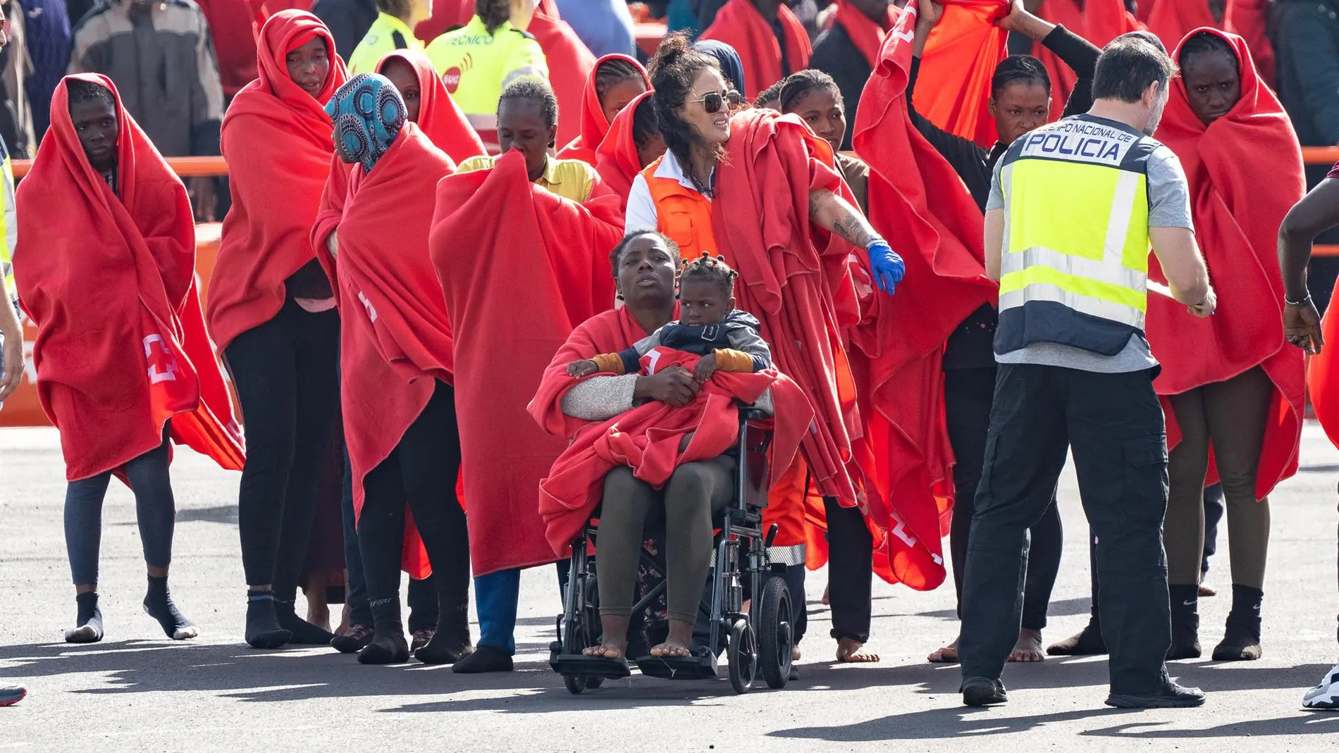 El Gobierno tendrá que explicar el jueves en el Supremo qué ha hecho con los menores migrantes "hacinados" en Canarias