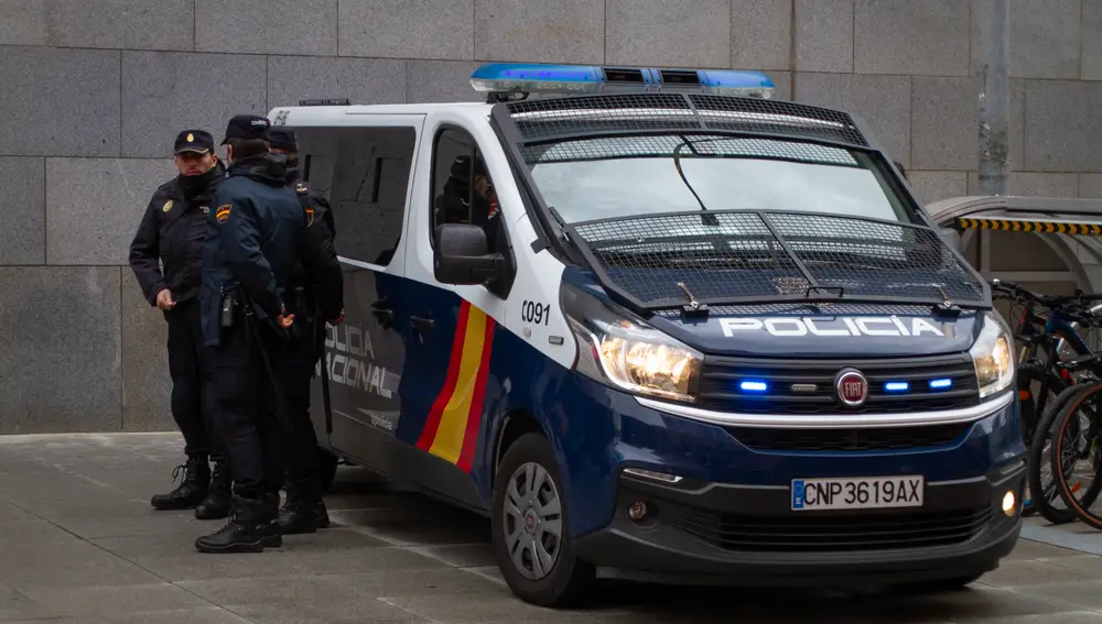 Imagen de archivo de un furgón de la Policía Nacional