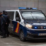 Imagen de archivo de un furgón de la Policía Nacional