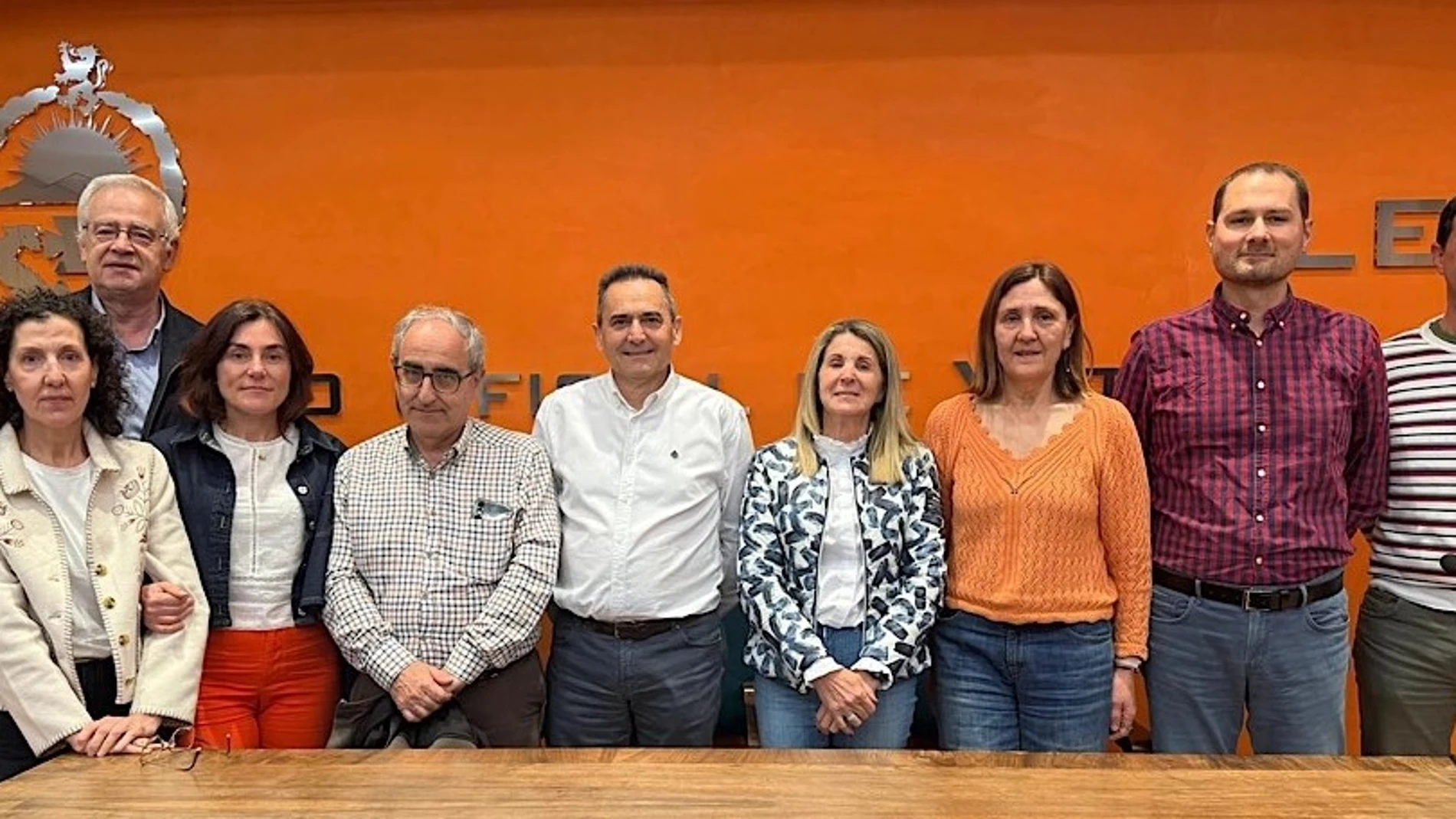 Santiago de la Varga preside la nueva directiva del Sindicato de Veterinarios de León (Sivele-Uscal)