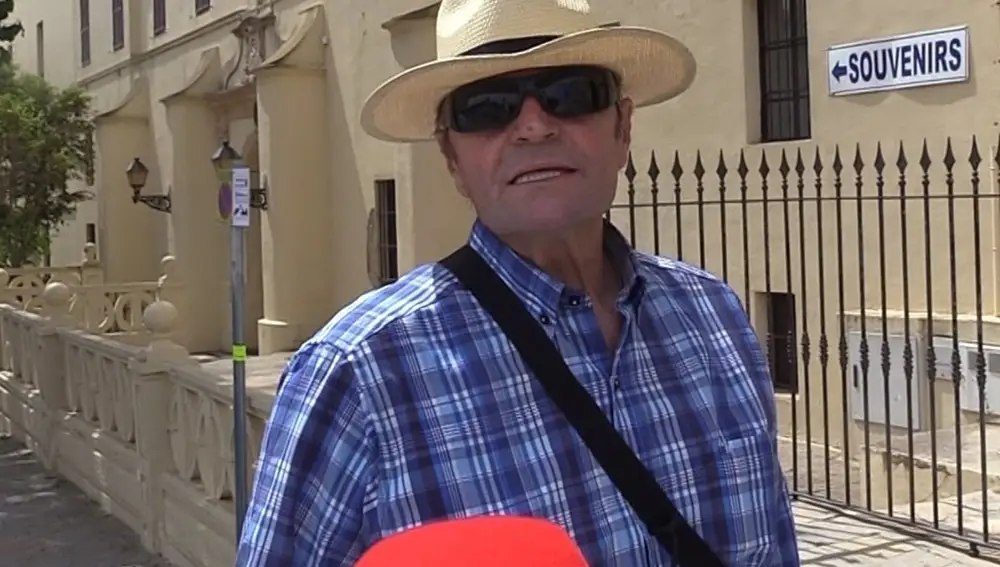 Amador Mohedano no acude a la confirmación de su nieto