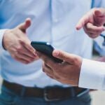Así puedes usar WhatsApp como si fuera un walkie-talkie (y hablar en grupo sin hacer llamadas)