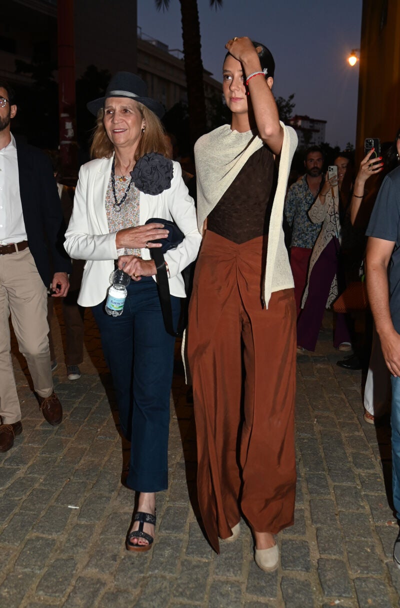 La Infanta Elena y Victoria Federica en Jerez.