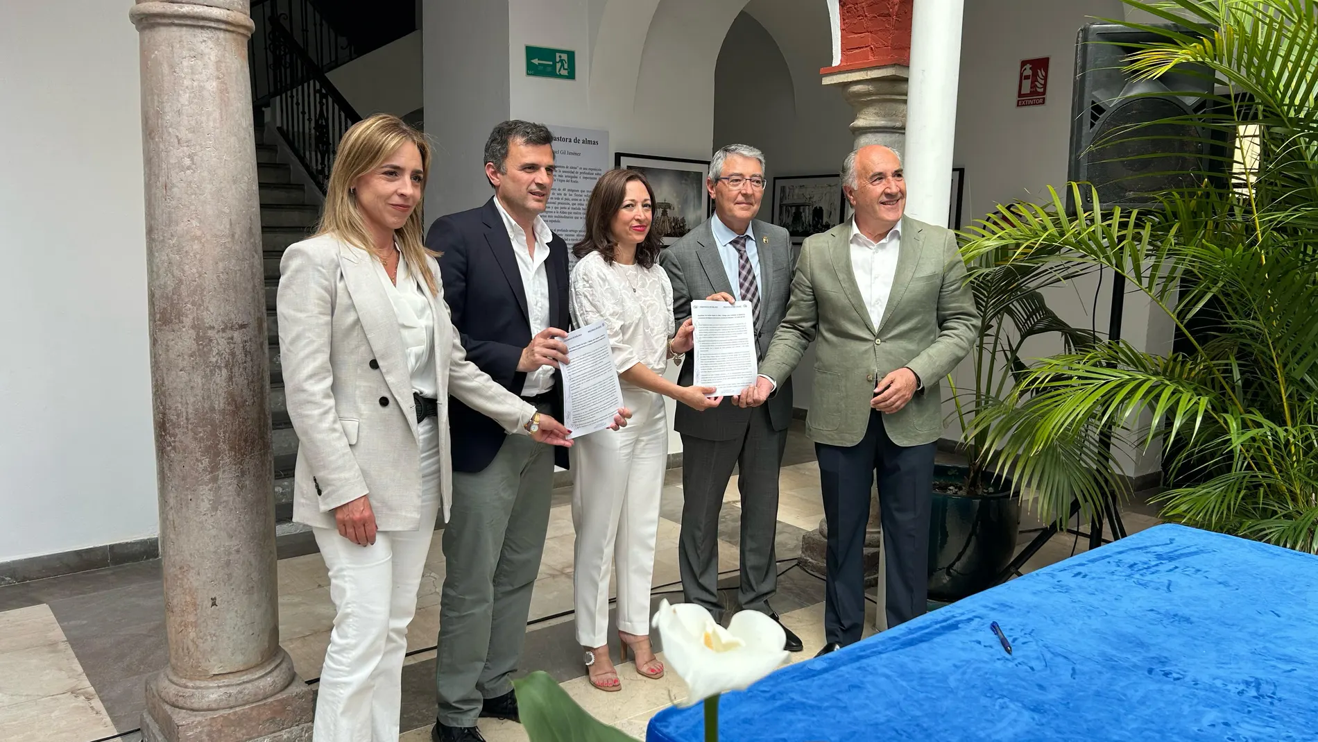 Responsables del PP de Cádiz y Málaga han firmado un manifiesto de reivindicaciones al Gobierno de España