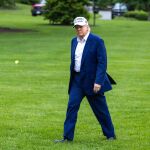 EEUU.- Trump vuelve a cargar contra la Universidad de Harvard y exige una lista con estudiantes extranjeros