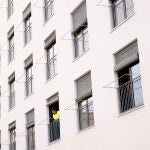 Entrega de llaves de promoción de vivienda pública para jóvenes