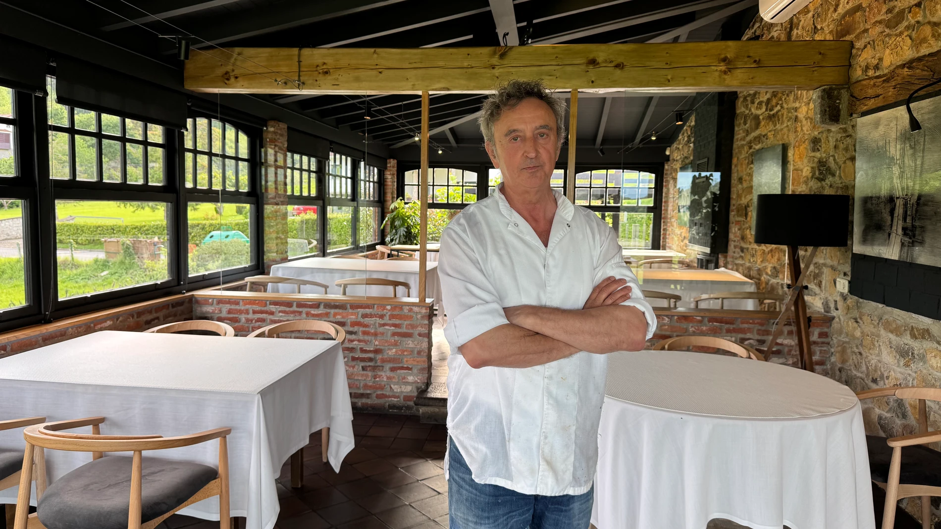 José Manuel Viejo está al frente de La Huertona, en Ribadesella (Asturias)