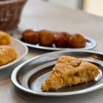 Tortillas y croquetas, la nueva oferta gastronómica en el Roig Arena de Valencia