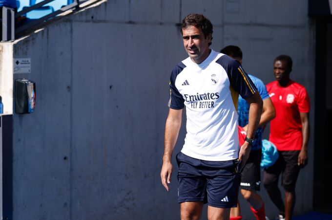 Fútbol.- Raúl González no seguirá como entrenador del Real Madrid Castilla
